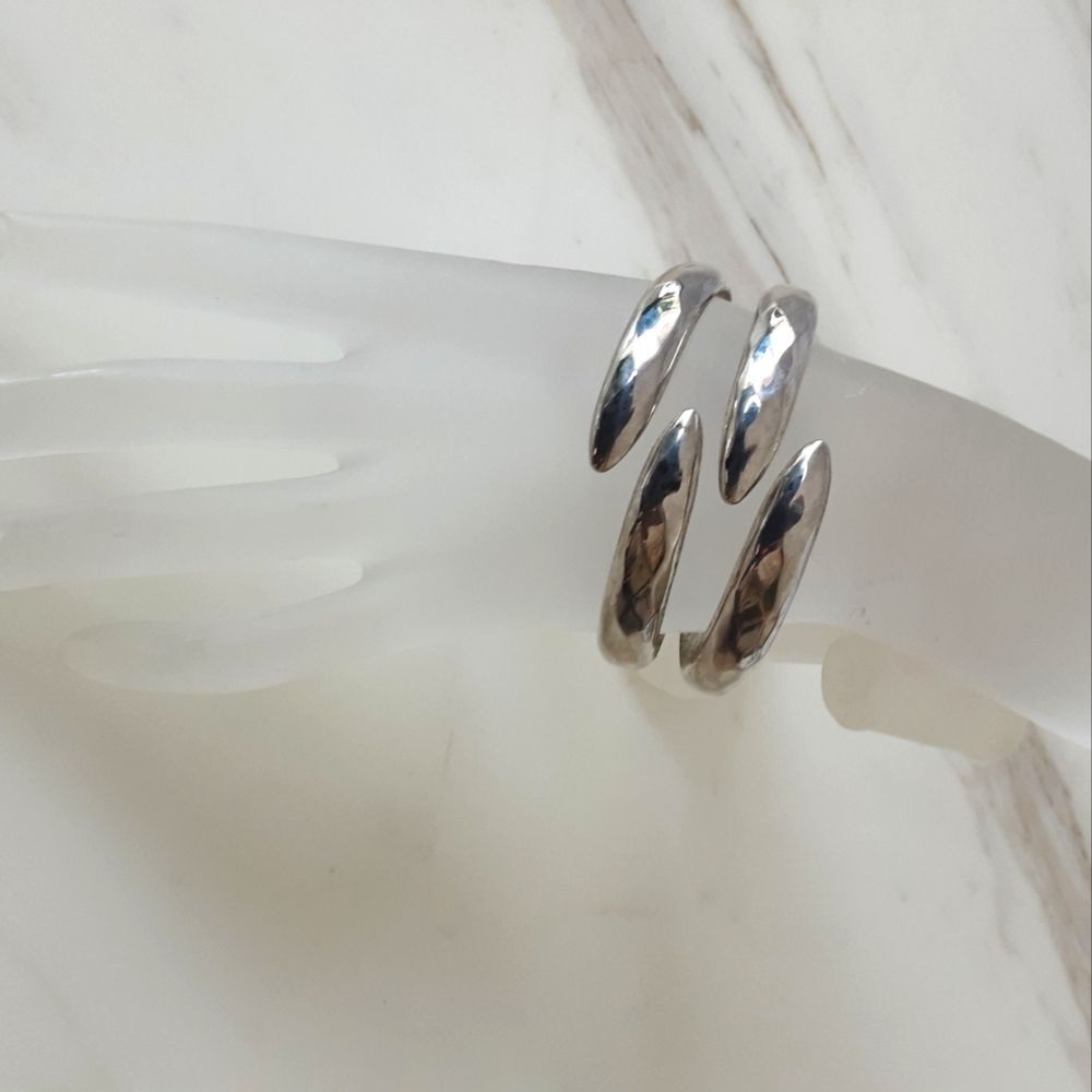 Heavy MCM Sterling Silver Pleated Double Snake Hammered Clamper Cuff Bracelet